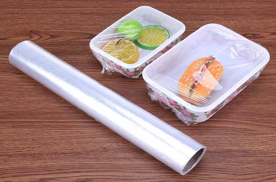 mang boc thuc pham pvc va pe loai nao tot hon